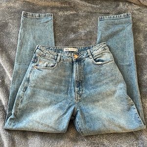 ZARA women’s high rise jeans